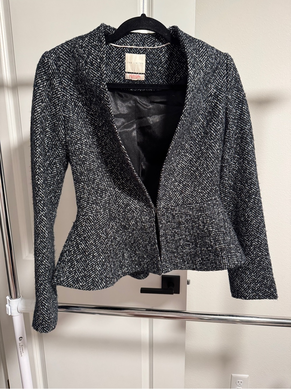 The Limited-Scandal Collection Tweed Peplum Jacket Gladiators in Suits Size S